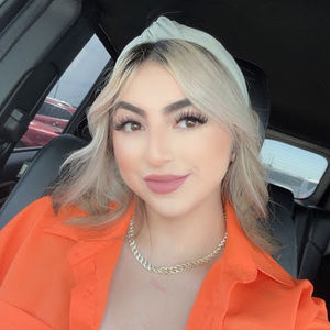 Meet your Posher, Alondra